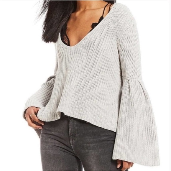 BOGO! Free People Damsel Cropped Cotton Bell Sleeve Pullover Knit Sweater - Picture 9 of 10